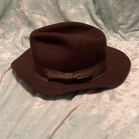 Other - Indiana Jones Deluxe Fedora Hat Brown